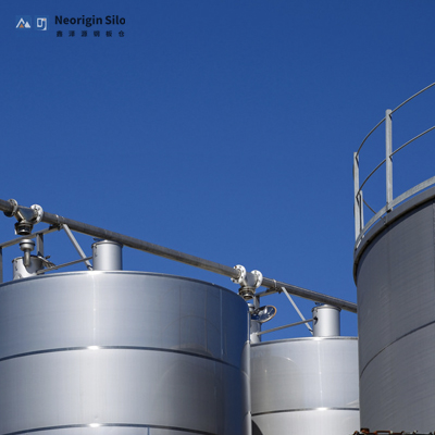 如何杜绝尿素在钢筒仓内的吸潮结壳？